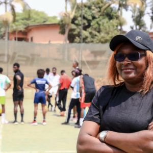 Au Cameroun, une championne olympique veut professionnaliser le sport africain [Source – RFI]